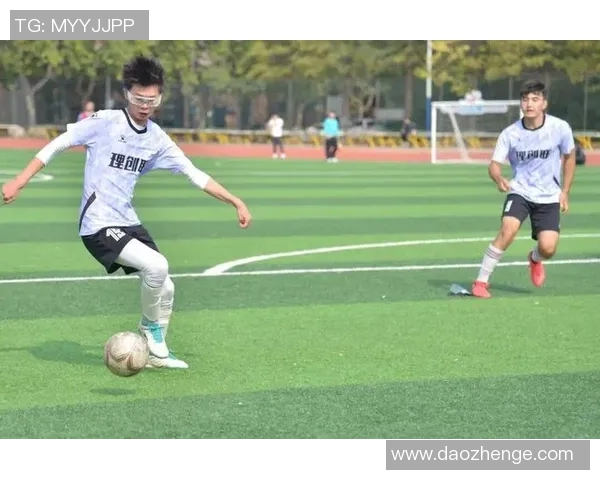 追光绿茵梦洛阳业余足球球星的激情岁月与城市荣耀